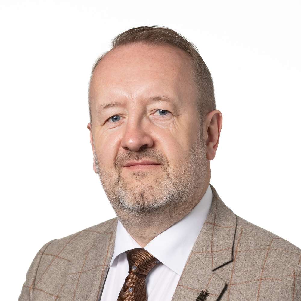 Alan johnston Financial adviser