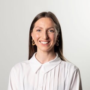 Fairstone Mortgage Operations Assistant Olivia Davies smiling